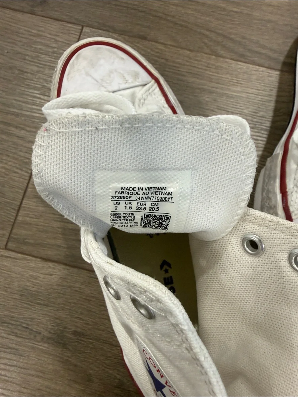 Converse Kids platform White High-Top Sneakers with Red Stripe